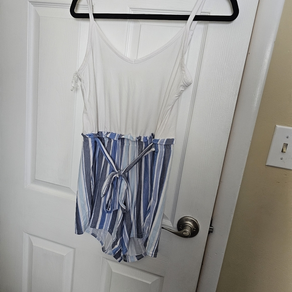 Summer romper - Picture 1 of 1